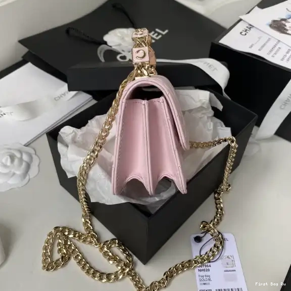 First Bag Ru WITH CHAIN CHANEL CHANELUTCH 0518